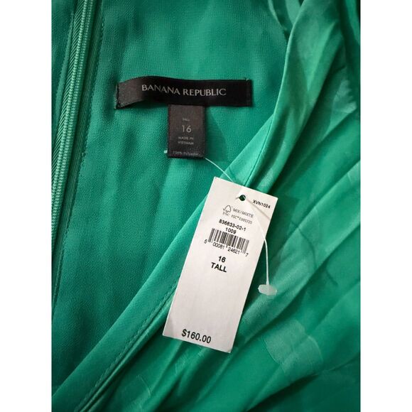 BANANA REPUBLIC | NWT | Size 16 Tall | Emerald Pleated Jacquard Tie-Front Dress - Picture 7 of 9
